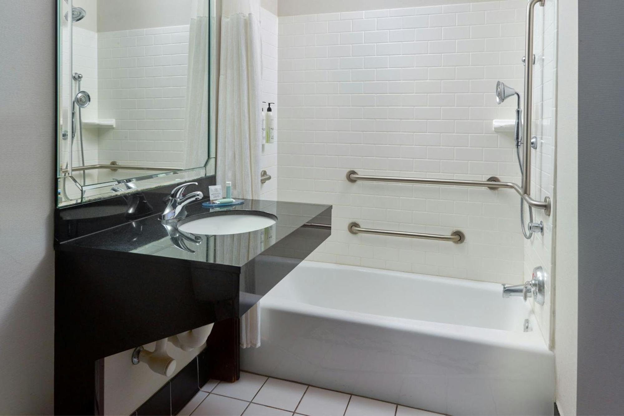Fairfield Inn & Suites By Marriott Commerce Kültér fotó